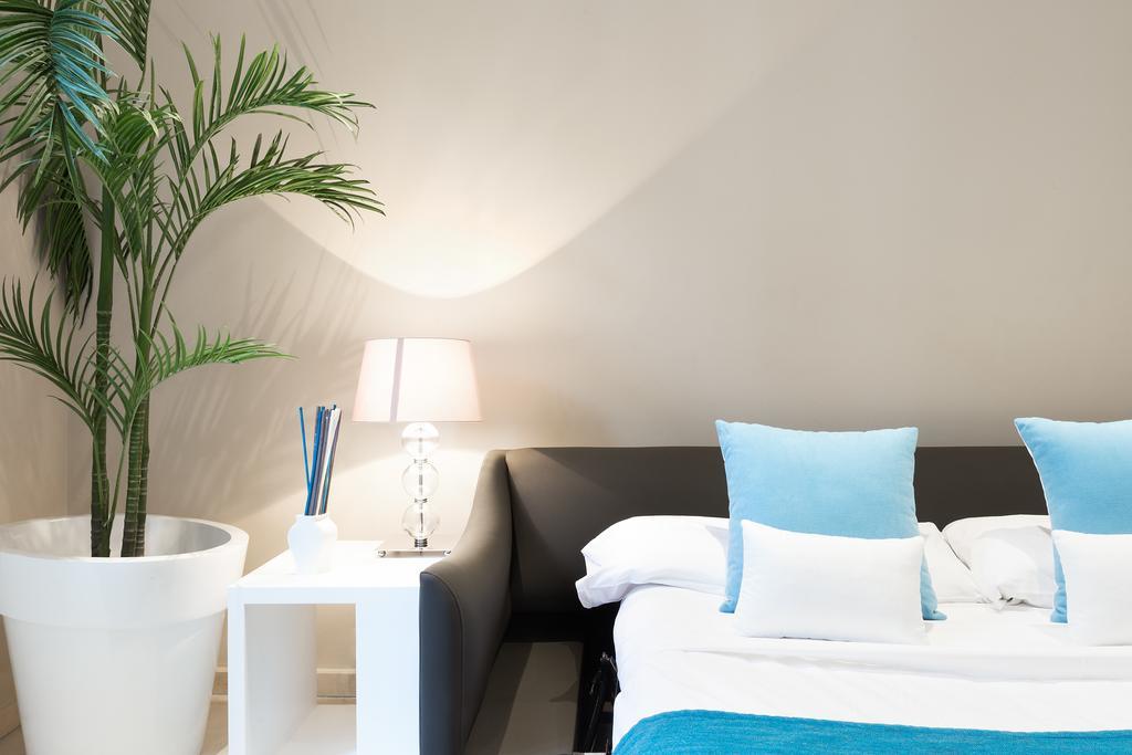Carretas Apartments Мадрид Екстер'єр фото