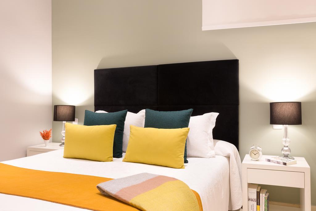 Carretas Apartments Мадрид Екстер'єр фото