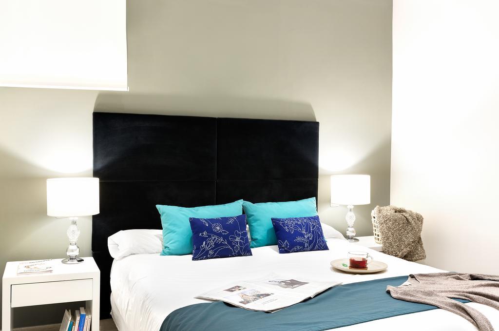 Carretas Apartments Мадрид Екстер'єр фото